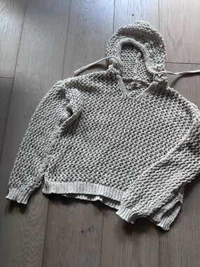 Nicole Miller Cream Crochet Hooded Pullover Sweater